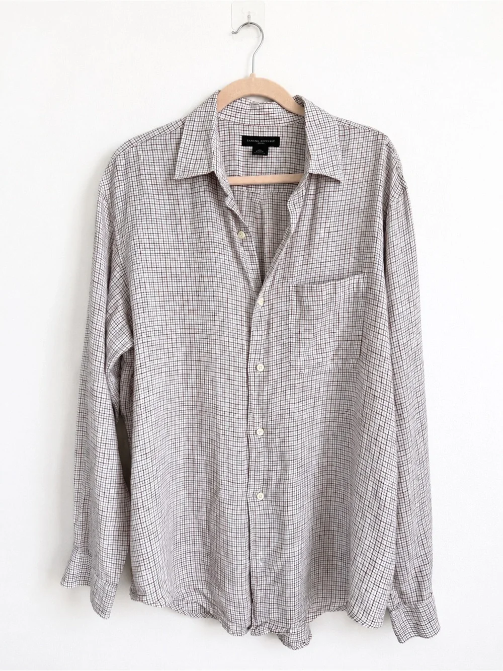Banana Republic Linen Men’s Button Up Shirt Large White Red Check 100% Linen L